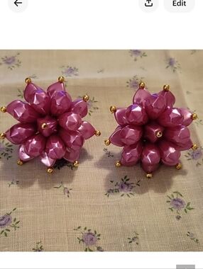 Vintage Mauve & Gold Colored Clip On Earrings